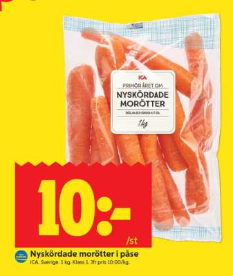Nyskördade morötter i påse